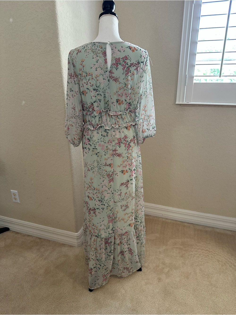 Mint Green Floral Maxi Dress with Elastic Smocked Waist - Picture 4 of 8